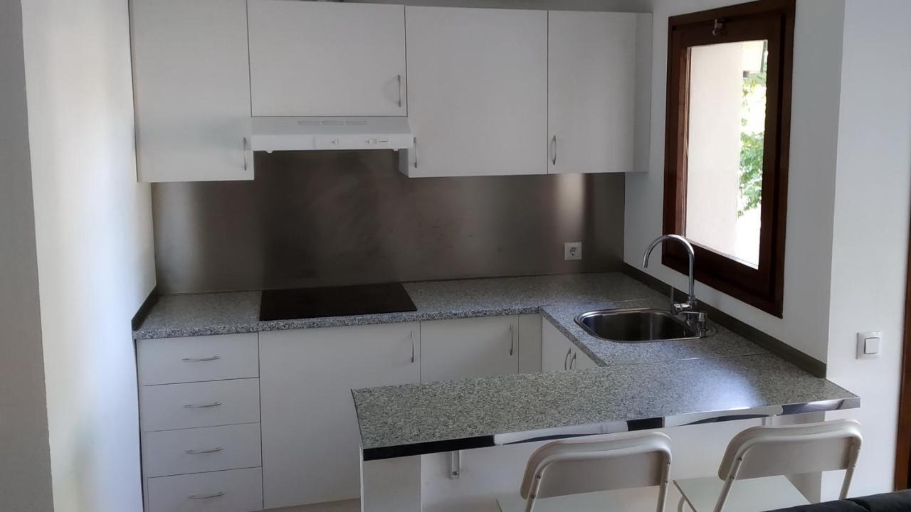Апартаменты Apartamento Renovado, Luminoso, A 300M De La Playa Эмпуриабрава Экстерьер фото